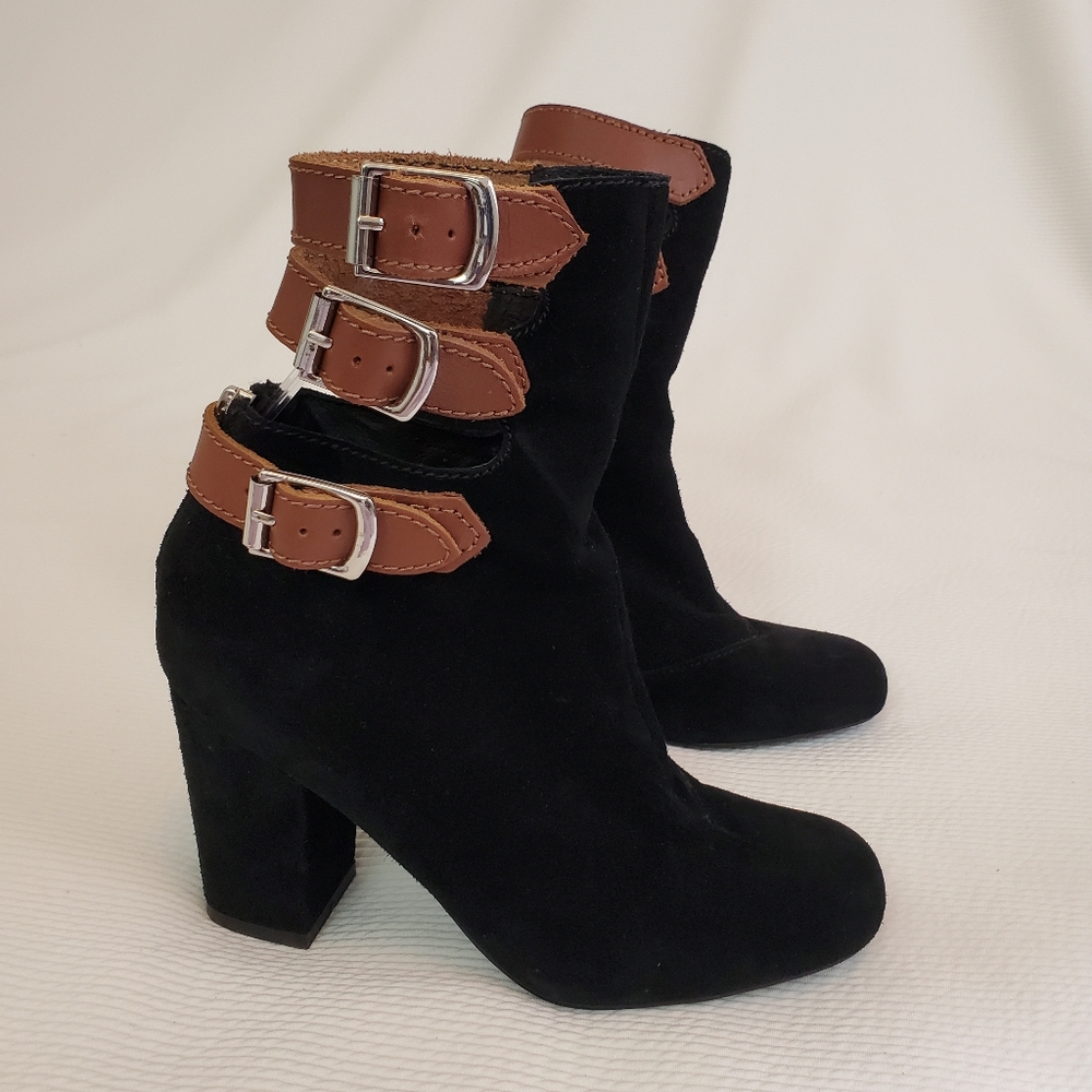 Anthropologie Pied Juste Suede Buckle Strap Ankle Boot